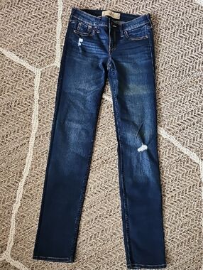 Hollister Dark Blue Distressed Skinny Jeans Sz 25